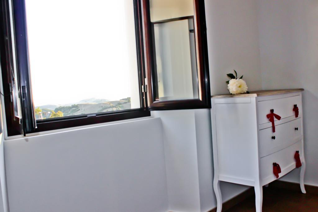 Apartment Alojamiento Rural El Lario